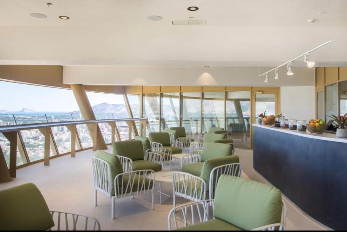 Intempo Celia-Apartment At Famous Intempo Building 베니돔 외부 사진
