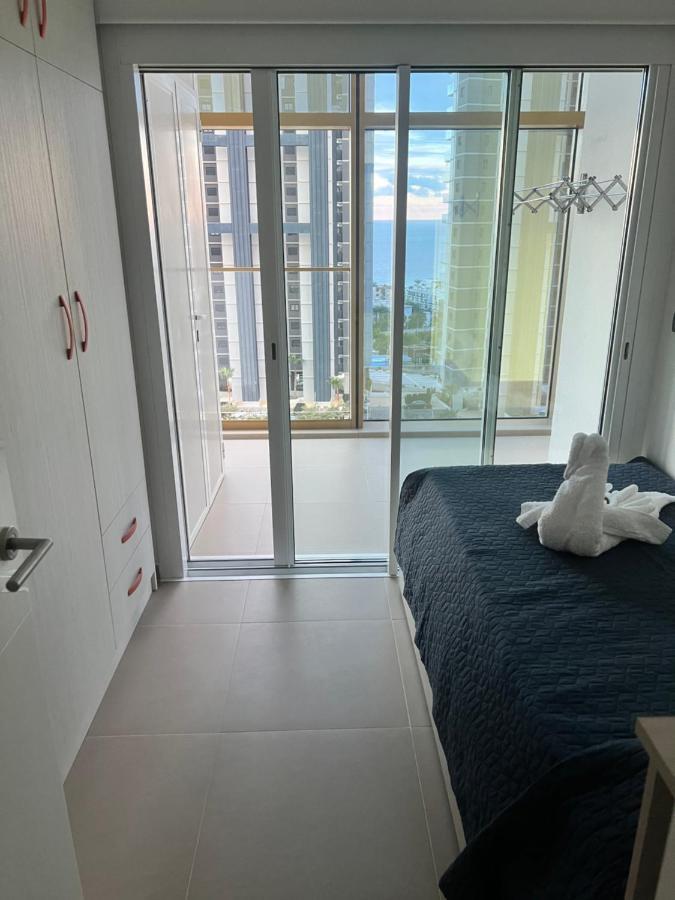 Intempo Celia-Apartment At Famous Intempo Building 베니돔 외부 사진